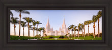 Load image into Gallery viewer, San Diego California Glow
