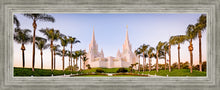 Load image into Gallery viewer, San Diego California Glow
