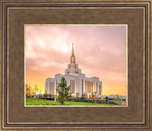 Load image into Gallery viewer, Saratoga Springs Utah Pink Glow
