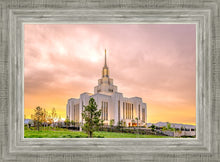Load image into Gallery viewer, Saratoga Springs Utah Pink Glow
