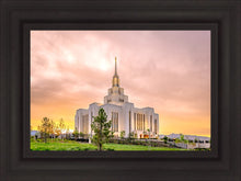 Load image into Gallery viewer, Saratoga Springs Utah Pink Glow
