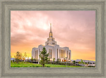 Load image into Gallery viewer, Saratoga Springs Utah Pink Glow
