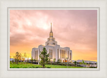 Load image into Gallery viewer, Saratoga Springs Utah Pink Glow
