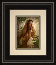 Load image into Gallery viewer, Mary Kept All Of These Things And Pondered Them In Her Heart
