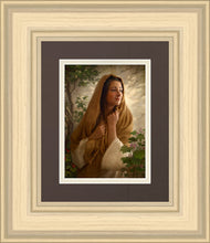 Load image into Gallery viewer, Mary Kept All Of These Things And Pondered Them In Her Heart
