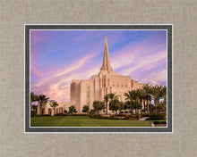 Load image into Gallery viewer, Gilbert Temple Descending Blessings
