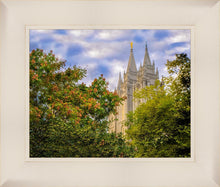 Load image into Gallery viewer, Salt Lake City Temple Autumn Leaves
