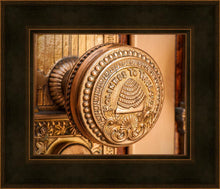 Load image into Gallery viewer, Salt Lake City Temple Holiness In Gold
