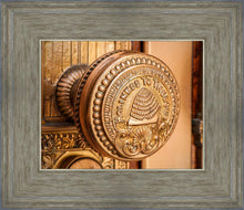 Load image into Gallery viewer, Salt Lake City Temple Holiness In Gold
