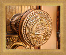 Load image into Gallery viewer, Salt Lake City Temple Holiness In Gold
