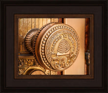 Load image into Gallery viewer, Salt Lake City Temple Holiness In Gold
