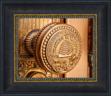 Load image into Gallery viewer, Salt Lake City Temple Holiness In Gold
