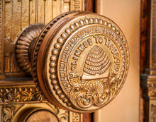 Load image into Gallery viewer, Salt Lake City Temple Holiness In Gold
