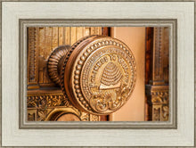 Load image into Gallery viewer, Salt Lake City Temple Holiness In Gold
