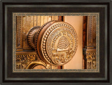 Load image into Gallery viewer, Salt Lake City Temple Holiness In Gold
