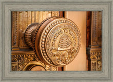 Load image into Gallery viewer, Salt Lake City Temple Holiness In Gold
