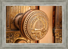 Load image into Gallery viewer, Salt Lake City Temple Holiness In Gold
