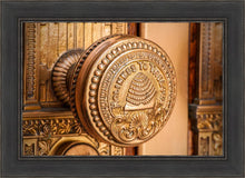 Load image into Gallery viewer, Salt Lake City Temple Holiness In Gold
