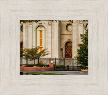 Load image into Gallery viewer, Salt Lake City Temple Inner Glow
