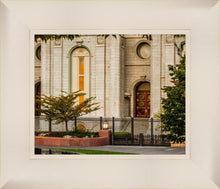 Load image into Gallery viewer, Salt Lake City Temple Inner Glow
