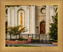 Load image into Gallery viewer, Salt Lake City Temple Inner Glow
