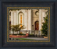 Load image into Gallery viewer, Salt Lake City Temple Inner Glow
