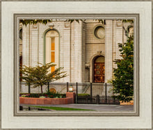 Load image into Gallery viewer, Salt Lake City Temple Inner Glow
