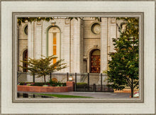 Load image into Gallery viewer, Salt Lake City Temple Inner Glow
