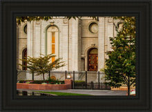 Load image into Gallery viewer, Salt Lake City Temple Inner Glow
