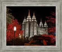 Load image into Gallery viewer, Salt Lake City Temple Lights Aglow
