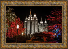 Load image into Gallery viewer, Salt Lake City Temple Lights Aglow
