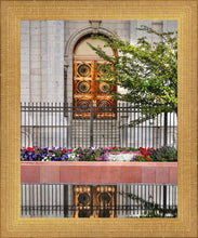 Load image into Gallery viewer, Salt Lake City Temple Doors Eternal
