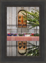 Load image into Gallery viewer, Salt Lake City Temple Doors Eternal
