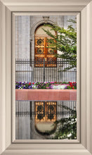 Load image into Gallery viewer, Salt Lake City Temple Doors Eternal
