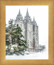 Load image into Gallery viewer, Salt Lake City Temple Evergreen Christmas
