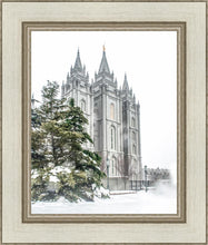 Load image into Gallery viewer, Salt Lake City Temple Evergreen Christmas
