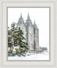 Load image into Gallery viewer, Salt Lake City Temple Evergreen Christmas
