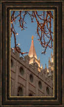 Load image into Gallery viewer, Salt Lake City Temple He Giveth Light
