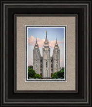 Load image into Gallery viewer, Salt Lake City Temple In All His Glory
