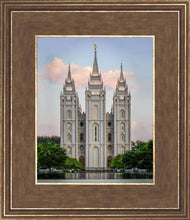 Load image into Gallery viewer, Salt Lake City Temple In All His Glory
