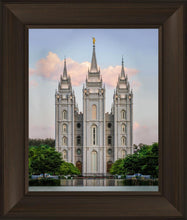 Load image into Gallery viewer, Salt Lake City Temple In All His Glory
