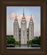 Load image into Gallery viewer, Salt Lake City Temple In All His Glory
