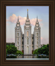 Load image into Gallery viewer, Salt Lake City Temple In All His Glory
