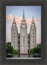 Load image into Gallery viewer, Salt Lake City Temple In All His Glory
