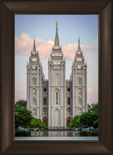 Load image into Gallery viewer, Salt Lake City Temple In All His Glory

