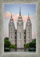 Load image into Gallery viewer, Salt Lake City Temple In All His Glory
