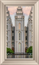 Load image into Gallery viewer, Salt Lake City Temple In All His Glory
