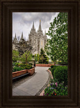 Load image into Gallery viewer, Salt Lake City Temple Pathway To Glory
