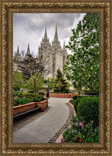 Load image into Gallery viewer, Salt Lake City Temple Pathway To Glory
