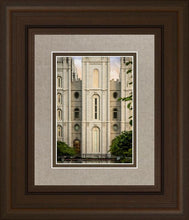 Load image into Gallery viewer, Salt Lake City Temple The Morning Breaks
